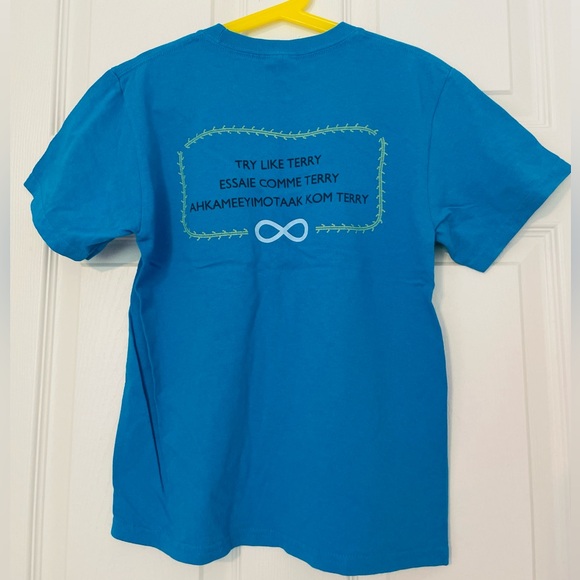 Terry Fox run t-shirt - Picture 2 of 2